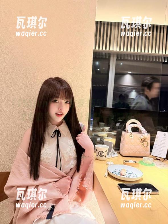 每天登录155fun吃瓜爆料，发布精彩内容，让我们一起吃瓜吧！