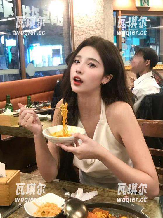 166fun 不想错过任何166fun热点黑料网的爆料?那就快登录入口来围观吧!