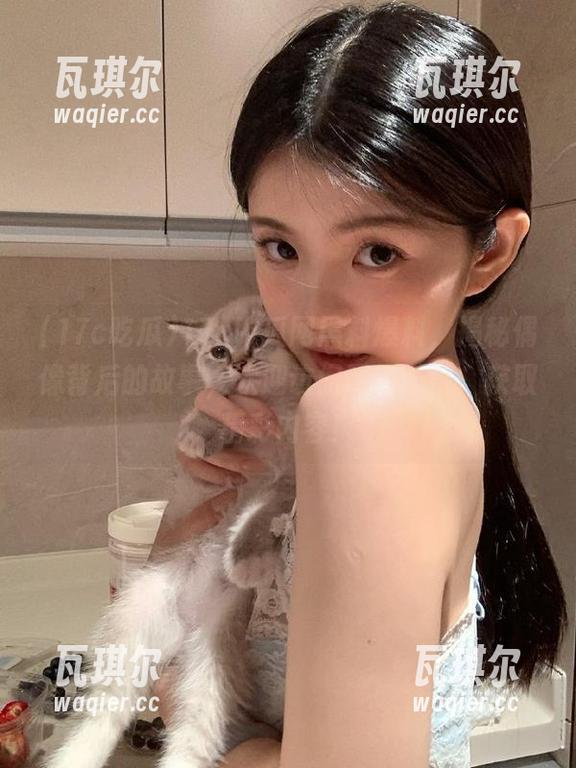 17c吃瓜网黑料爆料，揭秘偶像背后的故事，欢迎访问网站入口，获取精彩内容！
