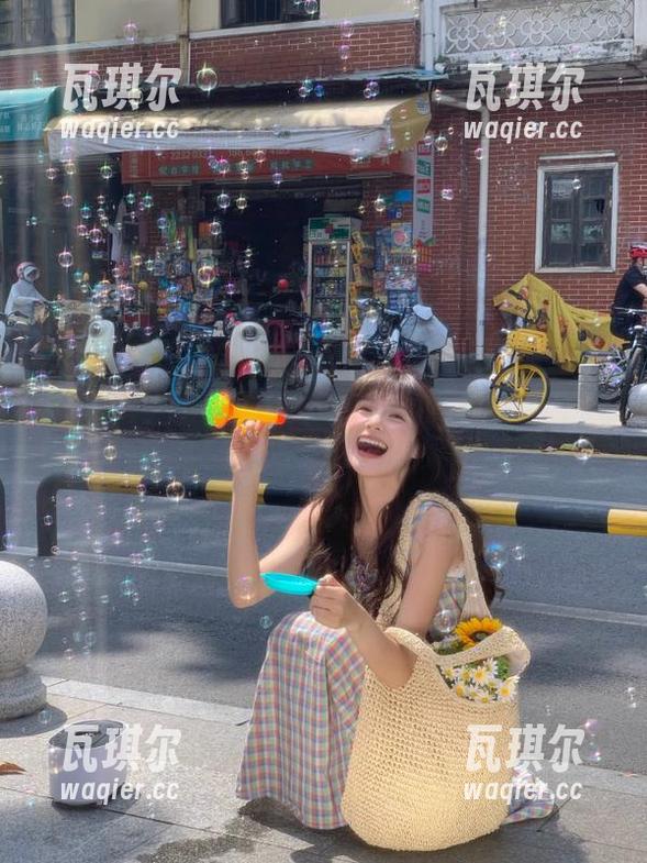 使用“51fun”，畅享导航服务，永不迷路，品味吃瓜的无限魅力！