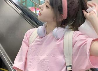 想要获取最新八卦资讯？快来“51在线吃瓜”入口，解锁娱乐圈的秘密！