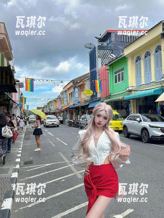 718吃瓜网 娱乐718吃瓜网最新动态视频,入口开启你的吃瓜旅程!