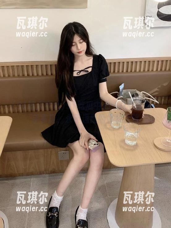 91吃瓜中心：八卦资讯一手掌握，永不迷路的快乐之旅