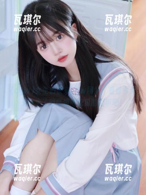 女生们快来cgw网站，看看今天又发生了哪些值得吃瓜的趣事吧！