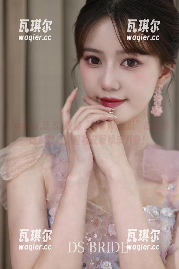 www.吃瓜 收藏“www.吃瓜”的最佳吃瓜技巧,轻松获取娱乐八卦!