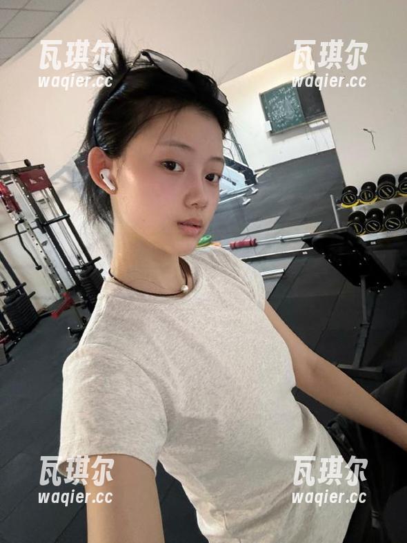 zztt 分享zztt87.ccm黑料的内幕,细数娱乐圈中的离奇事件!