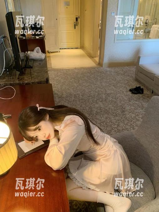 五一吃瓜 五一吃瓜官网网页版,分享吃瓜达人秘籍,下载精彩人生