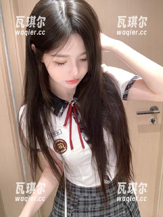 冲哥精选黑料：在首页和网址中找到你感兴趣的八卦事件