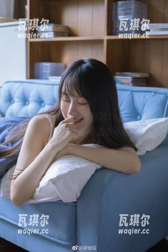 吃瓜17 永久探秘“吃瓜17cgcc”入口,获取最新吃瓜动态与评论!