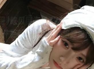 吃瓜网在线观看，别忘了下载最新版本并更新，以便实时追踪热门吃瓜事件！