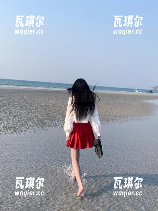 观看明星黑料网站，感受娱乐圈的光鲜与黑暗交织的魅力！