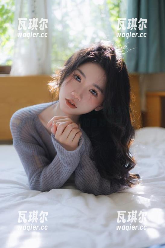 网曝黑料网导航大揭秘：首页带你走进热辣八卦的奇妙世界，精彩不容错过！