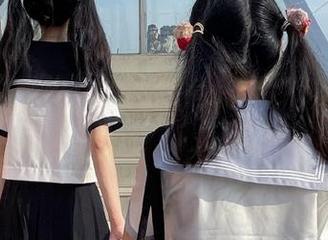 透过黑料网黑料不打样，免费体验吃瓜乐趣，谁说娱乐圈没料？