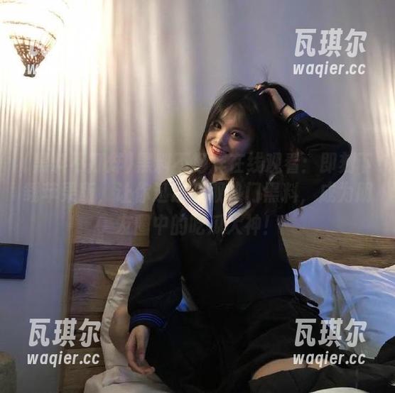 黑料不打烊在线观看：即刻下载苹果版，让你迅速获取热门黑料，成为朋友圈中的吃瓜大神！