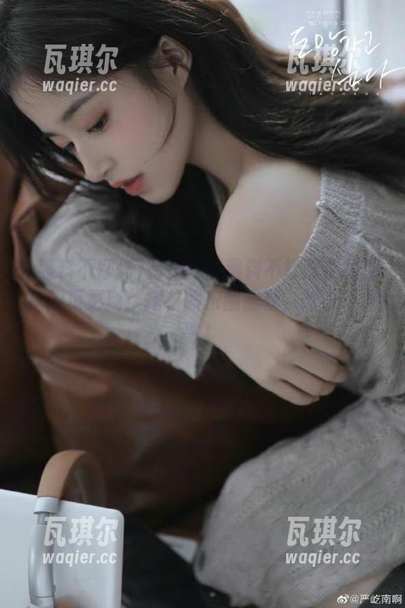 万里长征黑料不打烊在线蘑菇网页更新：揭秘娱乐圈黑幕，欢乐不停歇！