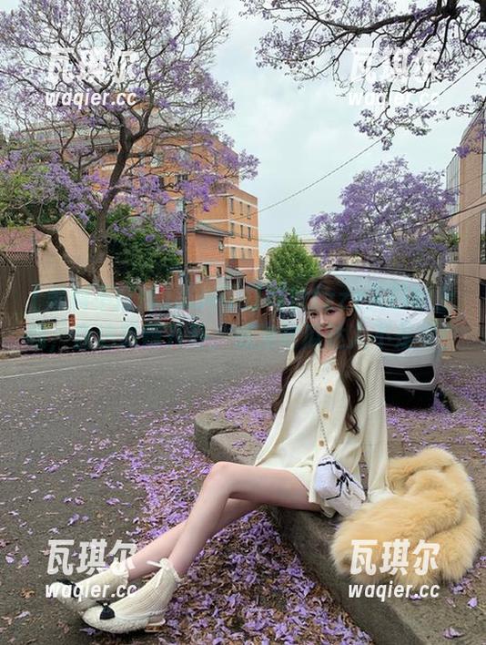 黑料不打烊tttzzz入口新上线，直达热辣八卦，成为吃瓜达人不是梦！
