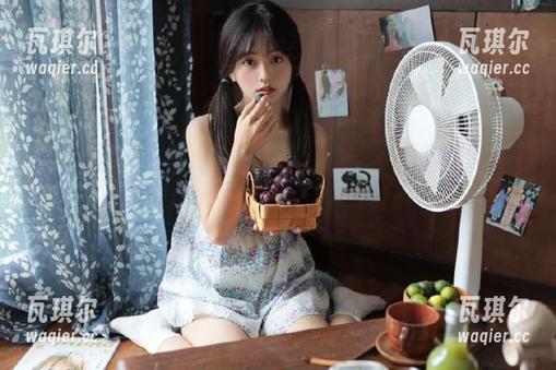 黑料不打烊 首页大揭秘:“zztt21.ccm黑料不打烊”不断更新,让你吃瓜不间断!