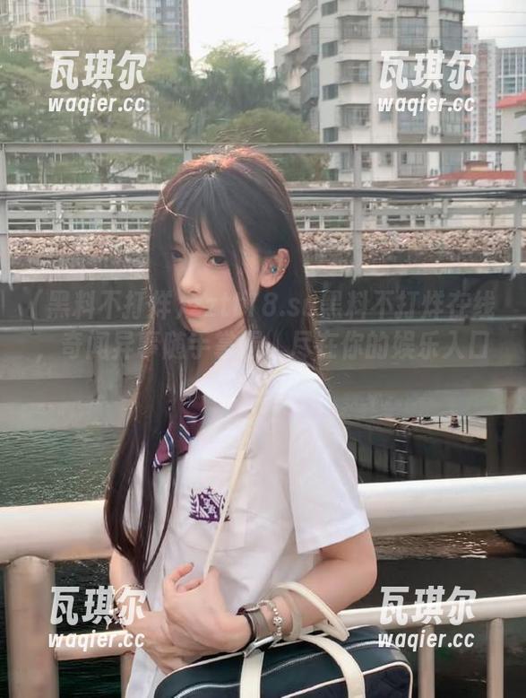 zztt18.su黑料不打烊在线，奇闻异事随手掌握，尽在你的娱乐入口！