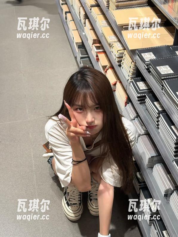 黑料不打烊 黑料不打烊tttzzz入口:这个网站让你一键获取娱乐新鲜事,绝对不容错过!