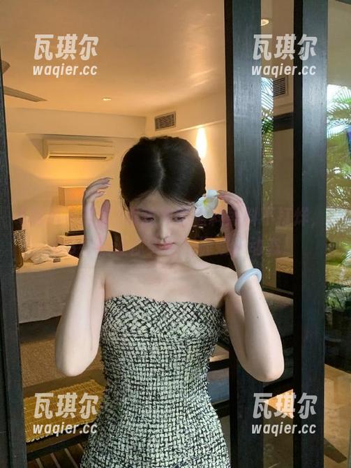 跟随冲哥黑料黑料不打烊，iOS导航让你实时把握娱乐动态！