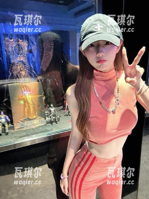 通过黑料在线导航，锁定最新鲜的明星黑料与内幕