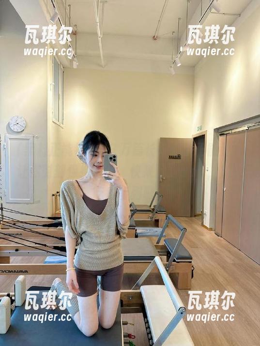 黑料正能量 永久万篇长征黑料正能量,让你时刻保持趣味,快来下载app,加入吃瓜行列吧!