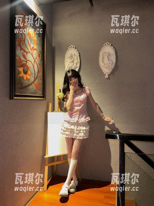 “万篇长征黑料正能量”永久支持，让你与好友分享最新的娱乐八卦和真相！