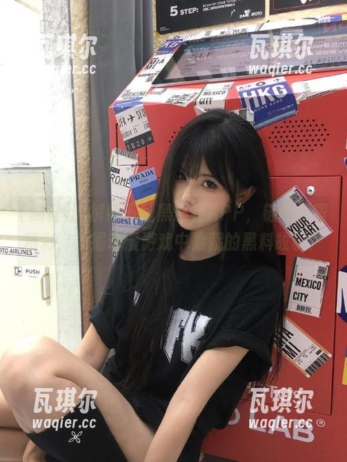 解锁下载黑料社APP，链接无限精彩，发掘动漫游戏中隐藏的黑料故事！