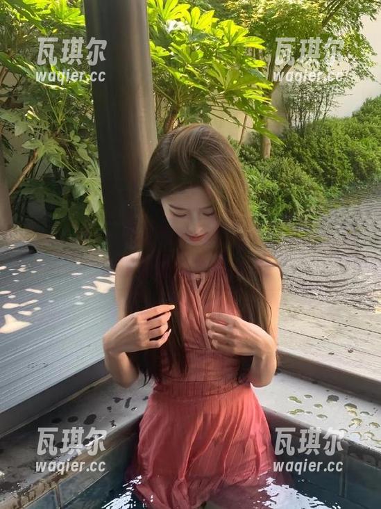 黑料网 一起在黑料网网站入口玩耍,精彩视频让你捧腹大笑!