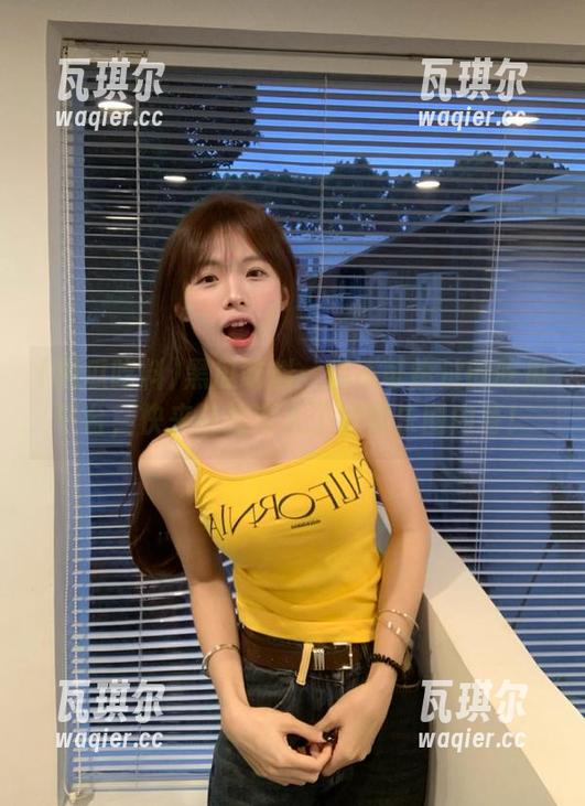 黑瓜吃料 黑瓜吃料:你不可错过的吃瓜平台,快来链接深入了解娱乐圈内幕!