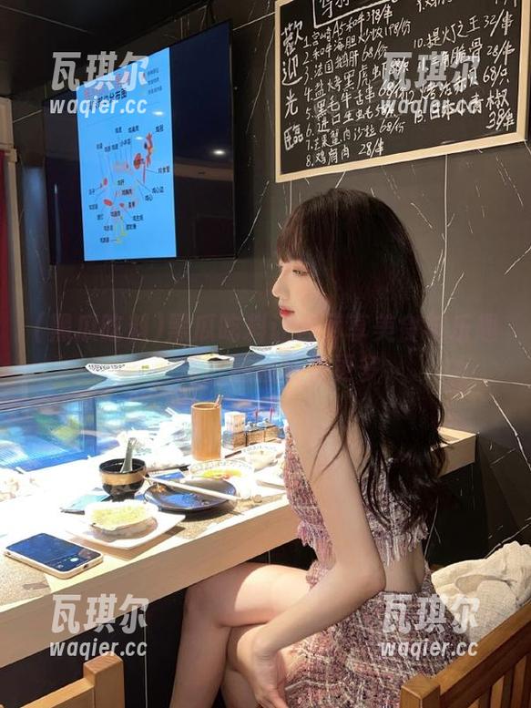黑瓜吃料 黑瓜吃料让你尽享美食与乐趣,点击链接观看更多
