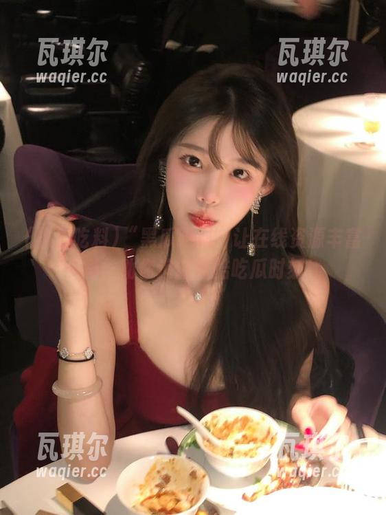 “黑瓜吃料”让在线资源丰富多彩，助你追逐炫酷吃瓜时刻！